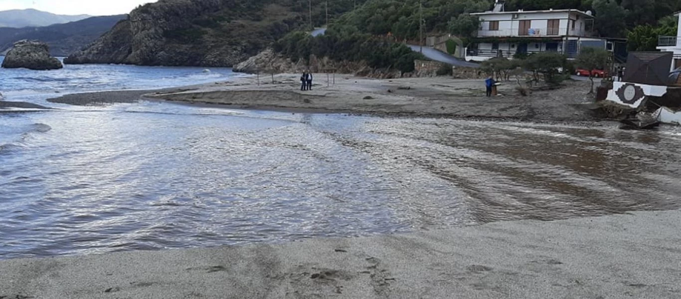 Κακοκαιρία στην Εύβοια: Συγκλονίζει Γερμανίδα τουρίστρια που διασώθηκε με τα δύο της παιδιά - «Φοβηθήκαμε πάρα πολύ»